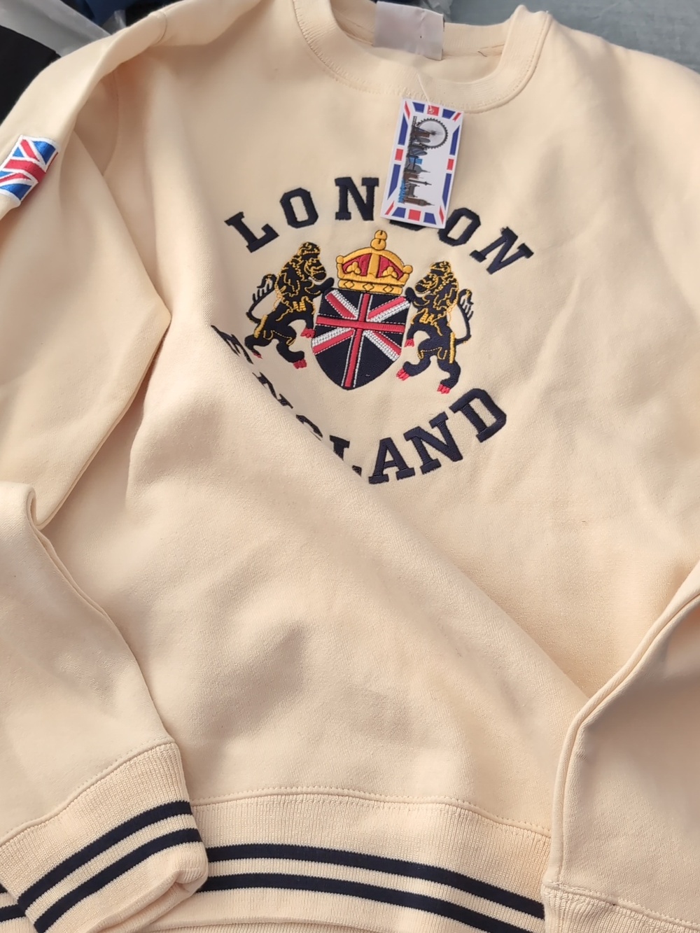 London England Cream Crewneck Sweater- M